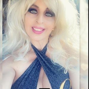 Meet your Posher, Joanne